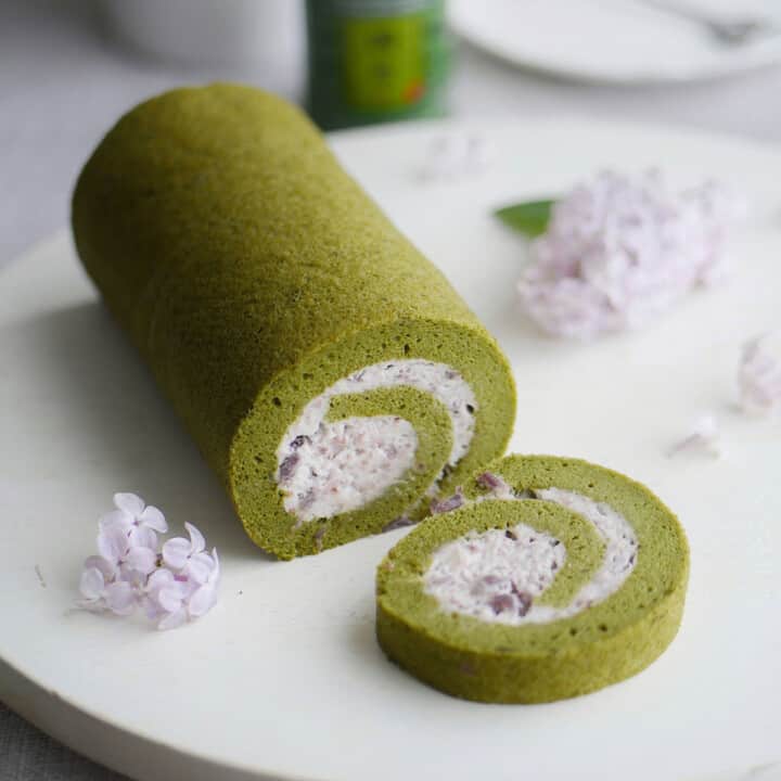 Matcha Swiss Roll
